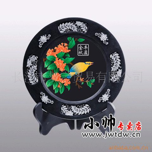 金烏碳雕 環(huán)保與藝術(shù)交融的公司禮品及團(tuán)購佳選